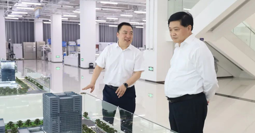 山東省科技廳廳長(zhǎng)唐波一行調(diào)研生物診斷共同體